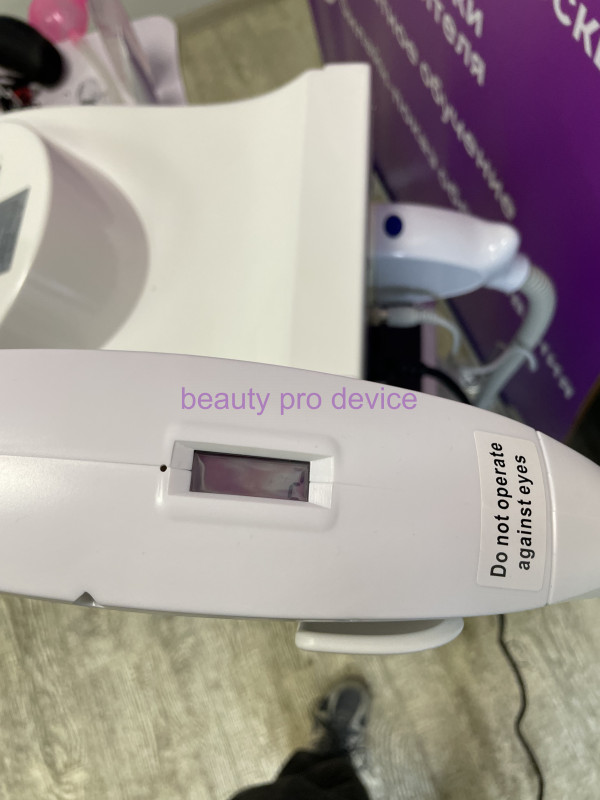 Pico Second Laser, white -  аппарат для удаления татуировок 