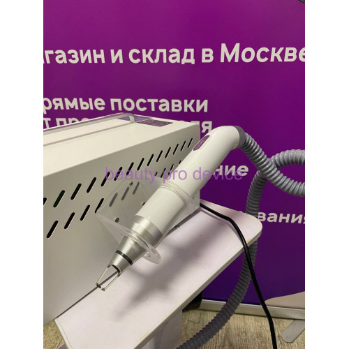 Аппапат для удаление перманетного макияжа Pico laser