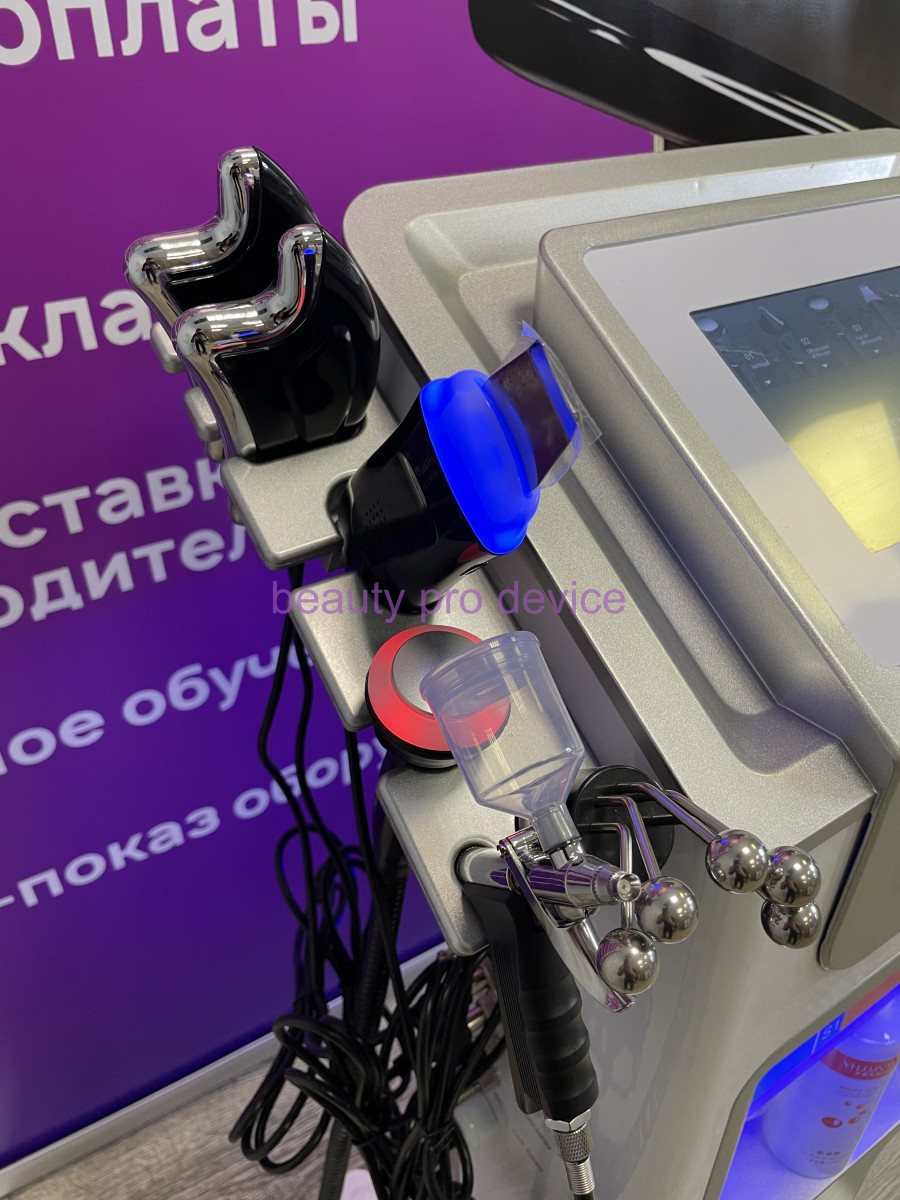 Аппарат гидропилинг Skin (10в1), белый